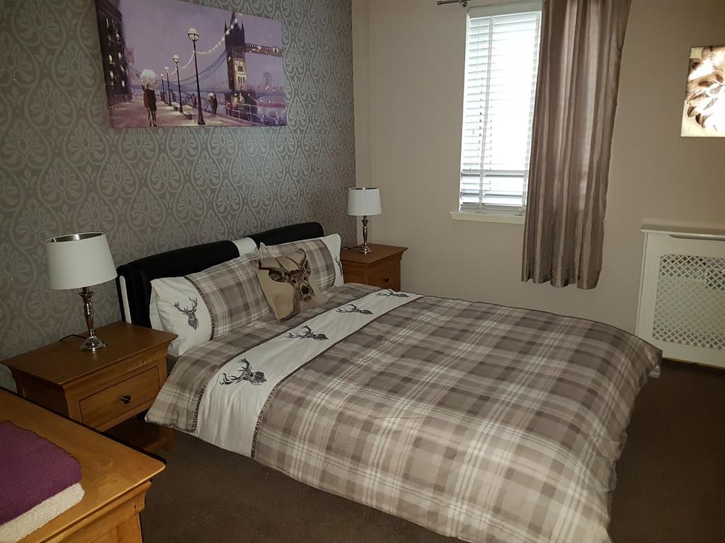 Lascala City Apartment Инвернес Екстериор снимка